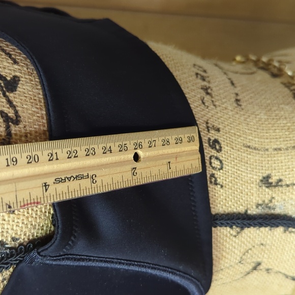 Vanity Fair Bra - Picture 3 of 7